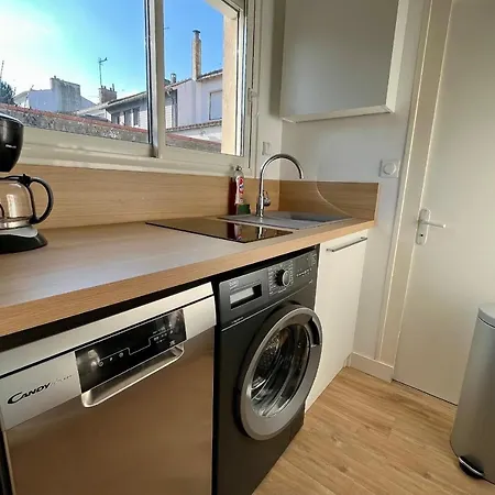 Maison De Avec Terrasse En Plein Coeur Des Sables - 4 Pers *